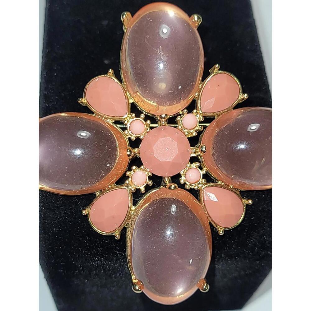 Vintage Style Pink Cabochon Brooch Pin Gold Tone Statement Jewelry Accessory - Picture 15 of 15